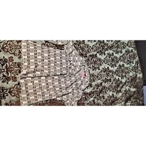 Large Peck & Peck Black And White cardigan With Some silver